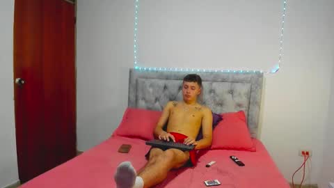 julian online show from February 21, 3:59 pm