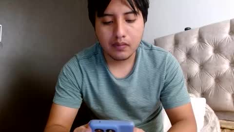 Julian online show from May 3, 4:35 pm