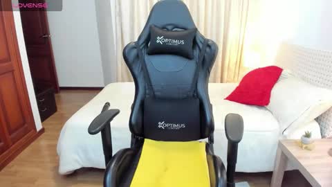 Fernanda online show from March 11, 3:20 am