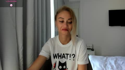 Yulya online show from February 5, 2:59 am