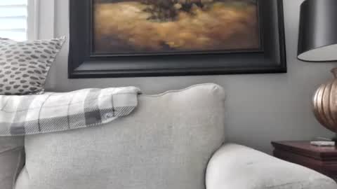 Julie Holliday online show from September 29, 6:51 pm