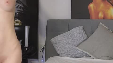 Julia online show from January 13, 9:44 pm