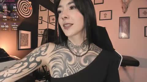 juliet_sourire online show from March 11, 1:25 pm
