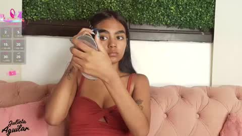 Juli online show from March 25, 7:31 pm