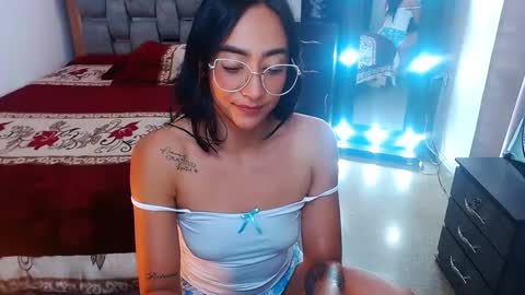 julieta art1 online show from March 8, 2:01 am