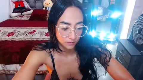 julieta art1 online show from March 3, 12:59 am