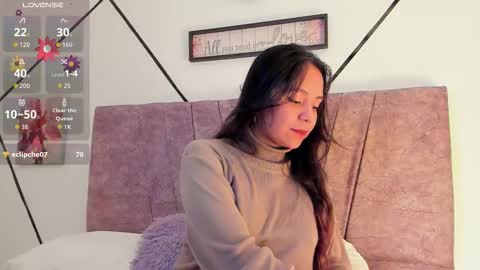 julieta_lein online show from October 16, 11:47 pm