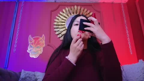  Julieta  online show from November 8, 12:30 pm