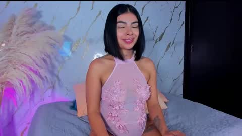 Julieth Gomez online show from December 15, 12:17 am