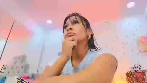 Julieta Reyes   online show from September 20, 5:38 pm