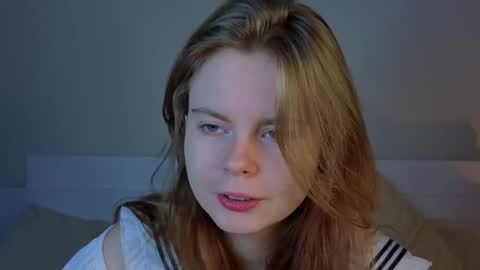 Julie online show from January 12, 6:48 pm