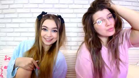 DoubleCherry online show from February 19, 4:55 am