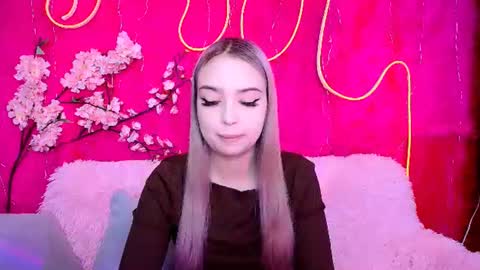 DoubleCherry online show from August 6, 1:58 am