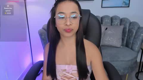 July Adams online show from November 23, 5:38 am