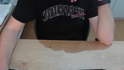 junk2711 online show from November 17, 4:53 pm