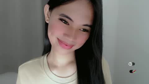 Snapshot of juny_lanyy chatting on February 25, 2:26 pm Julia online show from February 25, 2:26 pm