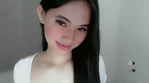 Snapshot of juny_lanyy chatting on February 24, 4:15 pm Julia online show from February 24, 4:15 pm