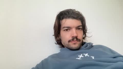 just_a_guy_with_a_big_cock online show from March 17, 8:19 am