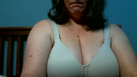 just_for_yourpleasure online show from March 27, 9:05 pm