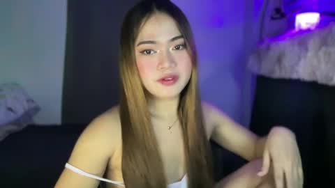 just_julia21 online show from June 12, 1:37 am