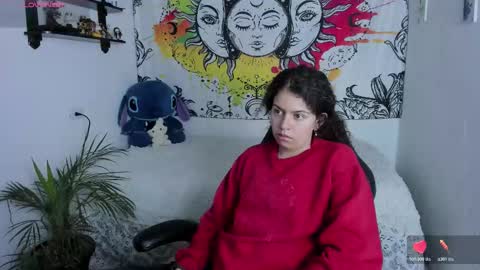 Sofia online show from December 4, 6:51 pm