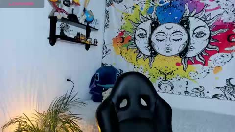 Sofia online show from November 5, 3:36 pm