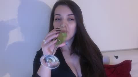 JustAnne online show from January 11, 3:02 am