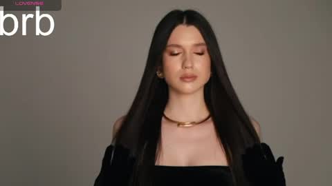 Katarina online show from April 7, 7:05 pm