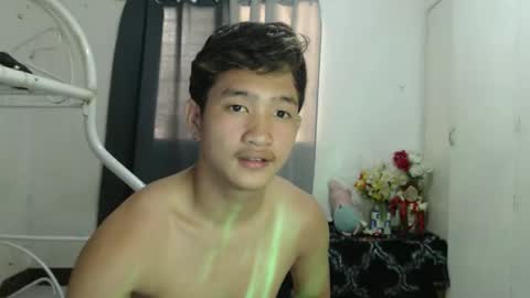 Cyril online show from March 11, 2:03 am