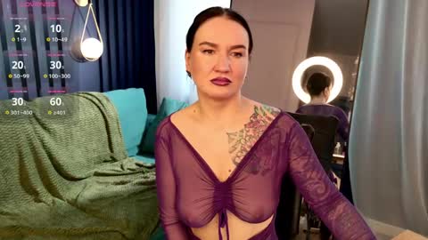 Miss Grace online show from June 5, 7:47 am