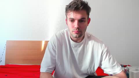 justin_badd online show from April 21, 4:25 pm