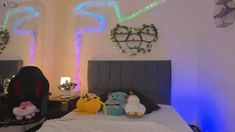 Justin online show from February 18, 11:21 am