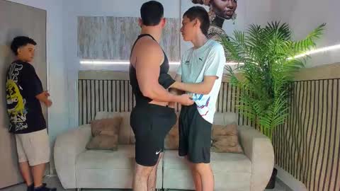 justingtime21 online show from December 2, 5:48 am