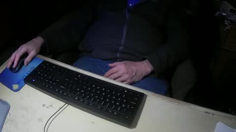 Justme39057 online show from March 9, 9:46 pm