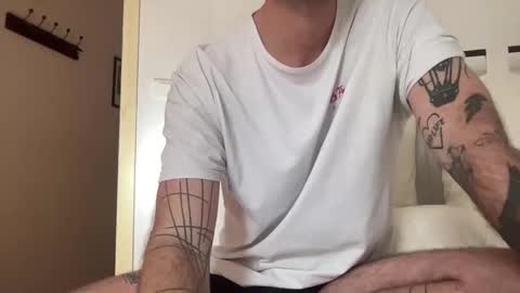 justmeandyou00 online show from February 23, 11:34 am