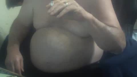 justmeohio online show from November 28, 2:19 am