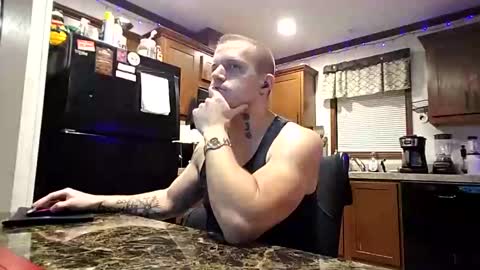 Snapshot of justus0624 chatting on October 2, 1:48 am justus0624 online show from October 2, 1:48 am