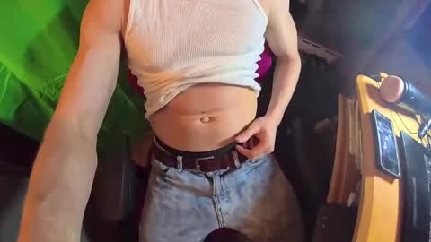 jwells99 online show from November 5, 4:25 am