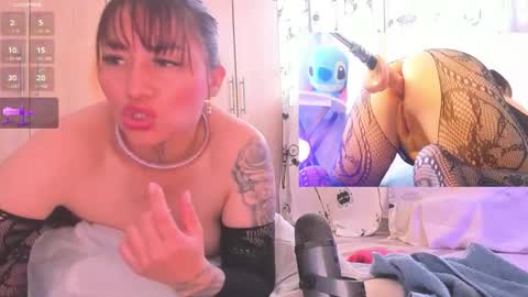  Karolin  online show from February 28, 9:41 pm