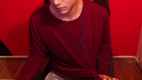 kael_art_d online show from October 9, 10:59 pm