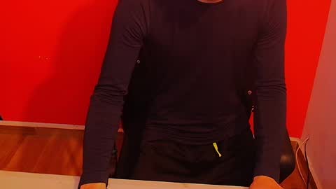 kael_art_d online show from September 17, 8:23 pm