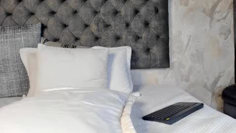 KAEL online show from February 2, 10:35 am