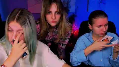 kaela_spell_ online show from November 27, 10:12 am