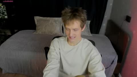 Kai online show from February 11, 7:29 pm