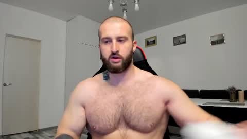 Kai Rogue online show from June 19, 1:11 am