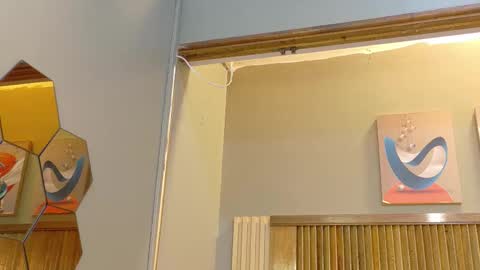 kaiawhite online show from March 1, 10:58 pm