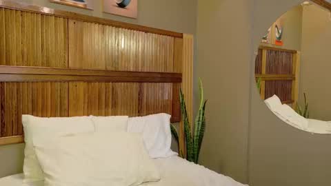 kaiawhite online show from January 9, 10:26 pm