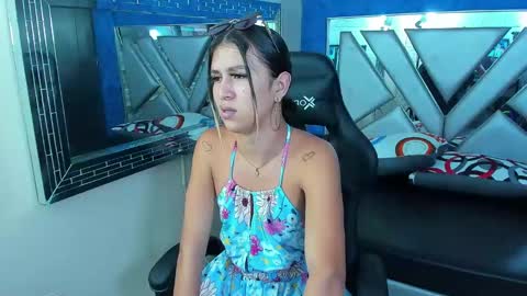 kailinjonson online show from January 14, 8:04 pm