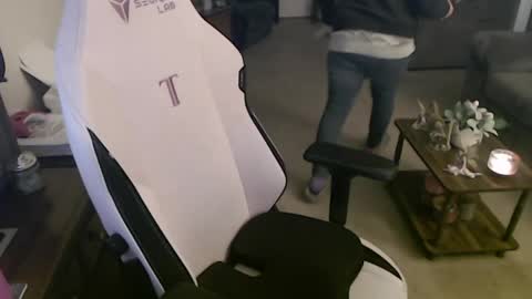 Camprincess331 online show from March 22, 1:09 am