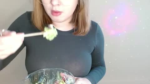 Kaitlin online show from February 28, 12:42 pm